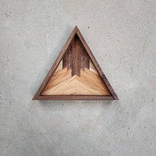 Load image into Gallery viewer, Tess 7 - 7.25" x 8.25"