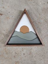 Load image into Gallery viewer, Rue 5 - 7" x 8"