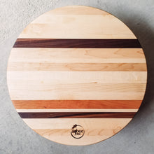 Load image into Gallery viewer, 20&quot; Round Cutting Board
